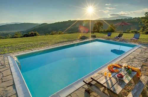 Pieve Santo Stefano Villa | Villa Torre Luna by Mmega