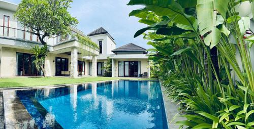 Sanur Kauh House | Villa UmaDahayu