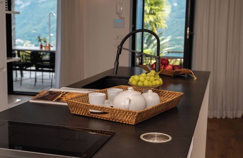 Civenna Villa | Villa Valentina by RentAllComo