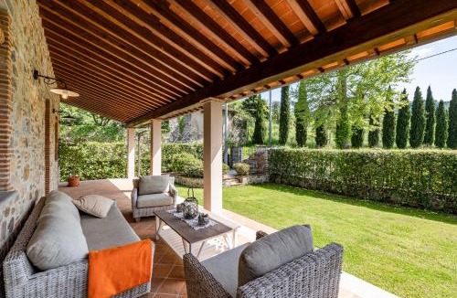 Nocchi Apartment | Villa Vittoriano - Surrounded By Nature - Happy Rentals