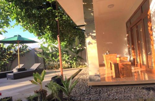 Banjartegehe House | Villa - Warung AromaChampuhan