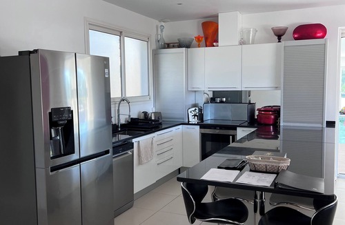 La Gaude Villa | Villa with heated indoor pool and janitor