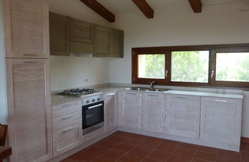 San Teodoro Villa | Villa with Panoramic View, Sky TV Access and Parking; Pets Allowed