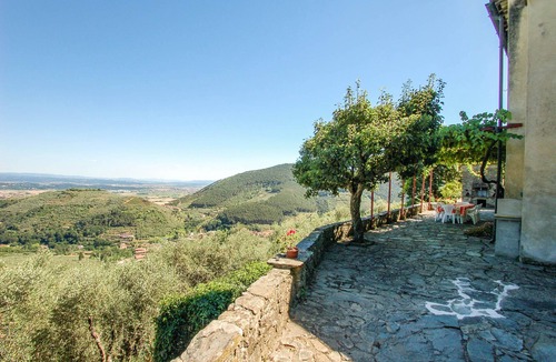 Buti House | Villa with private pool 20km from Pisa, 34 from sea. Quiet area, panoramic view