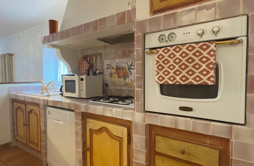 La Garde-Freinet House | Village house with terrace – Hillside view, in the Gulf of Saint-Tropez