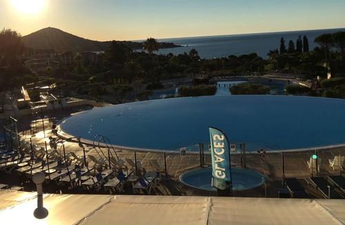 Cap Esterel Apartment | VILLAGE STONE AND HOLIDAY CAP ESTEREL 2 ROOMS 4/5 PERS 28 m2