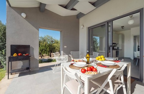 Noto Villa | Villas Cialtrona and Noto