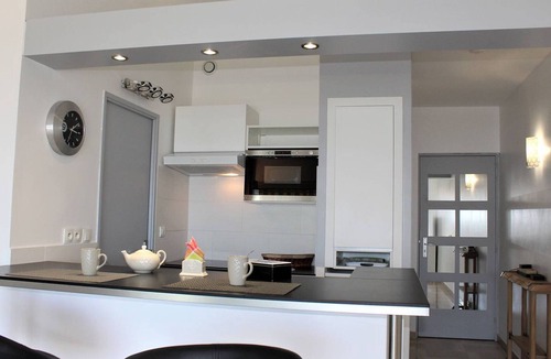 Villeneuve Loubet Beach Apartment | Villeneuve-Loubet: Air-conditioned apartment, 2 rooms, 4 sleeps, optional parking