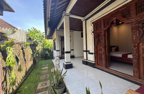 Penestanan House | Vina Guest House