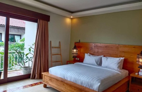 Babakan Villa | Vintage 3-Bedroom Villa with Plunge Pool