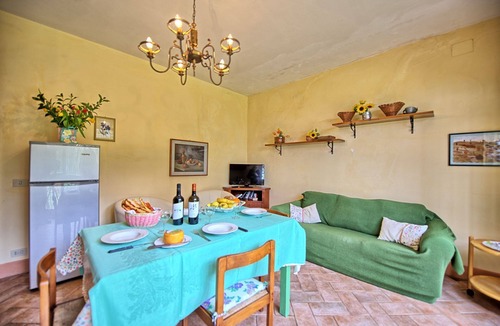 San Gimignano Apartment | Vittoriana 1 - Apartment with pool