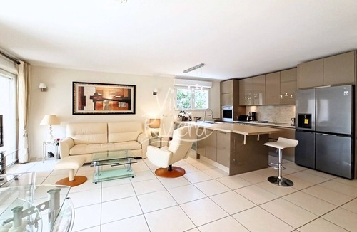 Cannes City Centre Apartment | Viva Riviera 2 Bedrooms with swimming pool