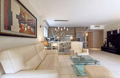 Cannes City Centre Apartment | Viva Riviera 2 Bedrooms with swimming pool