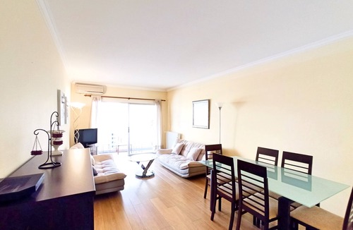 Cannes City Centre Apartment | Viva Riviera Cosy and Large 2 Bedrooms with balcony