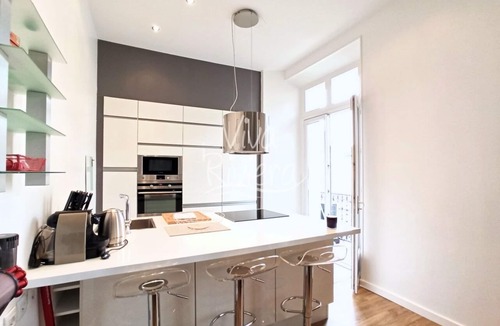 Cannes City Centre Apartment | Viva Riviera Spacious and Central 3 Bedrooms 2 Bathrooms