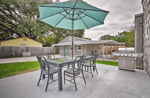 Winter Garden House | Walk to Dtwn Winter Garden Home with Patio