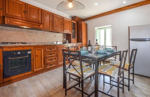 Casone Carpinelli House | Welcome to this welcoming vacation home in Pieve San Lorenzo.