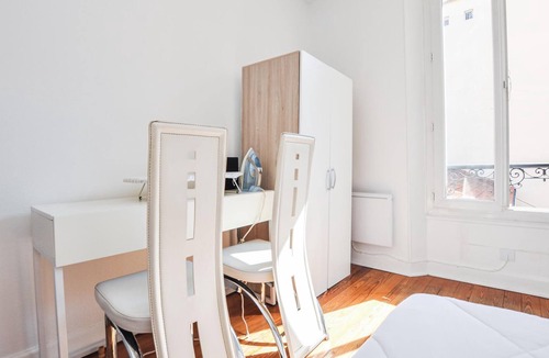 Prado - Republique Apartment | Welcome to this beautiful vacation apartment close to beautiful sandy beaches.