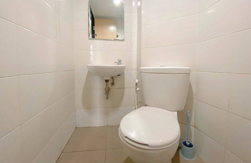 Jatingaleh Apartment | Well Furnished Studio At The Alton Apartment