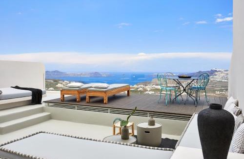 Pyrgos Villa | White & Co. La Torre Suites