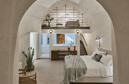 Fira Hotel | Winery Hotel 1870