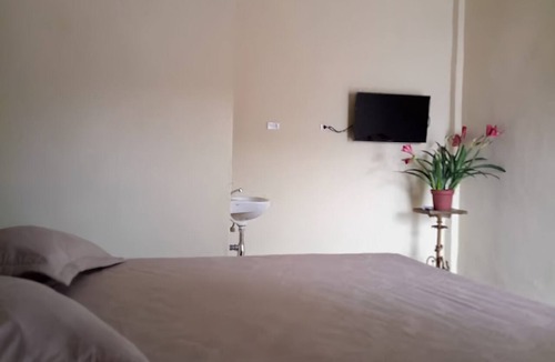 Inderapura Bed & Breakfast | Wisma Pandowo