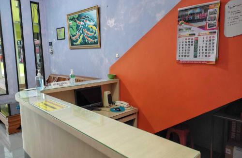 Kebumen Hotel | Wisma Tulus Syariah Kebumen Mitra RedDoorz
