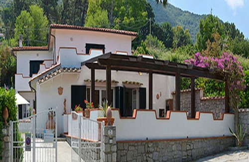 Sant' Andrea Apartment | With Covered Terrace and Sea View - Apartment Denise 3