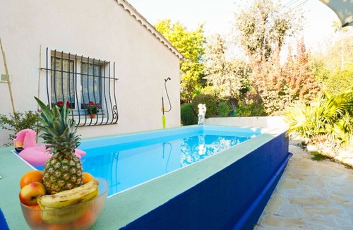 Mouans-Sartoux Villa | Wonderful private villa for 4 guests with private pool, WIFI, A/C, TV, terrace and pets allowed