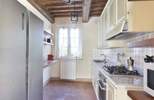 Colle di Compito Villa | Wonderful private villa with private pool, A/C, WIFI, TV, veranda and panoramic view, close to L.