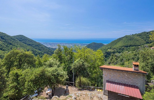 Stazzema House | Wonderful private villa for 4 guests