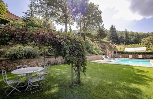 Pieve di Chio Villa | Wonderful private villa with WIFI, A/C, private pool, TV, patio and panoramic view, close to Cor.