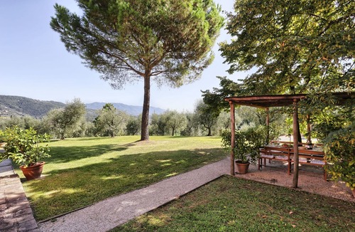 Lucca Villa | Wonderful private villa with WIFI, A/C, private pool, TV and panoramic view, close to Lucca