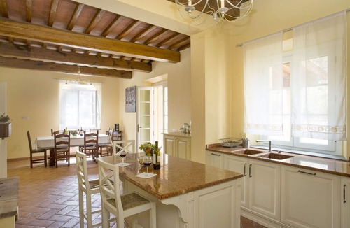 Lucca Villa | Wonderful villa with WIFI, private pool, A/C, TV, patio and panoramic view, close to Lucca