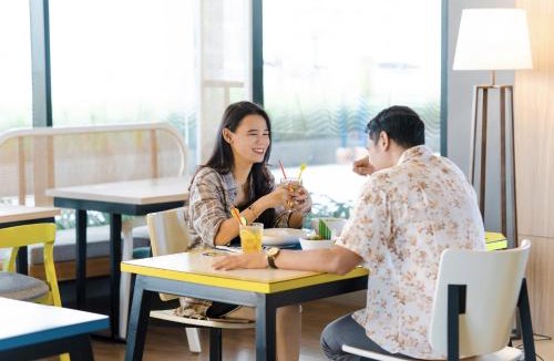 Jambi Hotel | Yello Hotel Jambi
