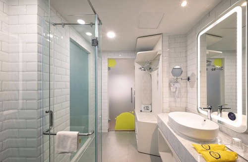 Jambi Hotel | YELLO Hotel Jambi