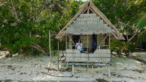 Waisai House | Yenanas Paradise Homestay