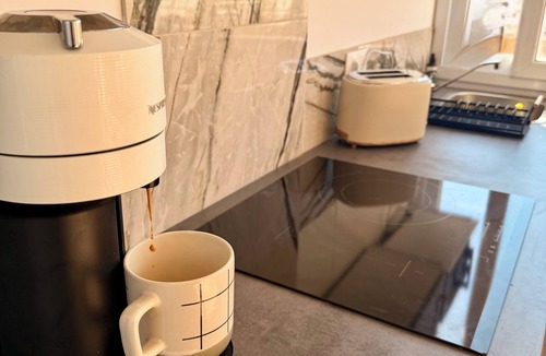 La Californie Apartment | Your BIG Nice Cocoon