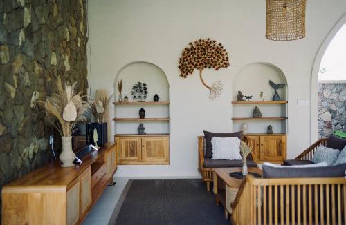 Purwakerti Villa | YuraAmed Villa