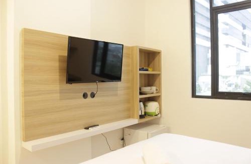 Ciroyom Apartment | Zest Studio Semi Apartment at The Lodge Paskal near BINUS University By Travelio