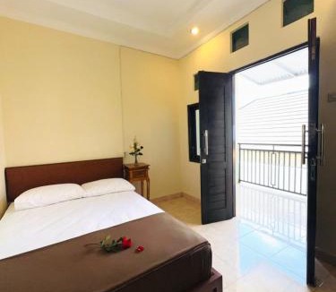 Kaliasem Hostel | Zigiz Lovina Hostel
