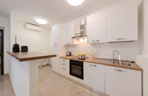 Porto Sant'Elpidio Apartment | -Zona centrale- WiFi AC moderno 2 posti