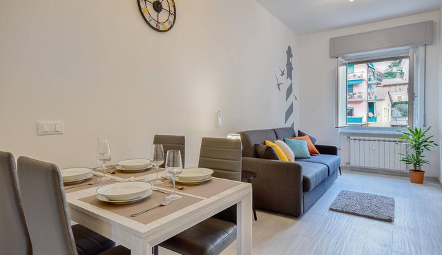 1 bedroom beach front apartment in Recco