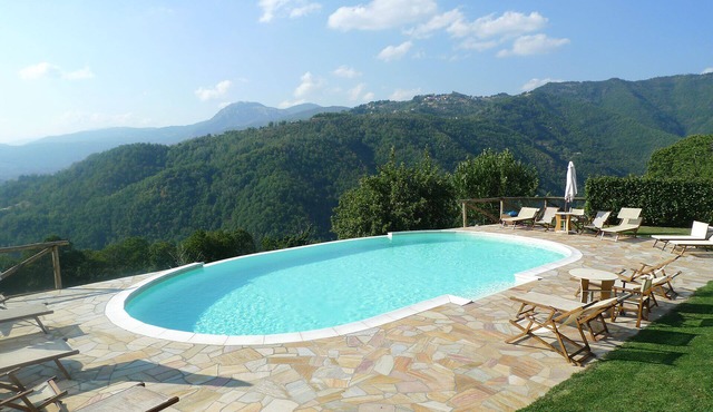 1 Bedroom Farm Apartment with Infinity Pool, Walk to Restaurant