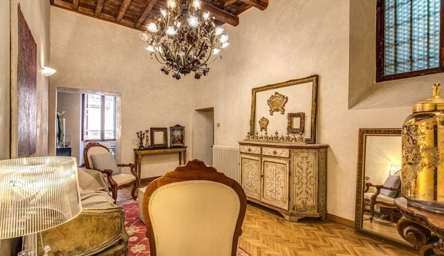 1 Min to Pantheon – Designer 2BR Apt with 3 AC + Elevator