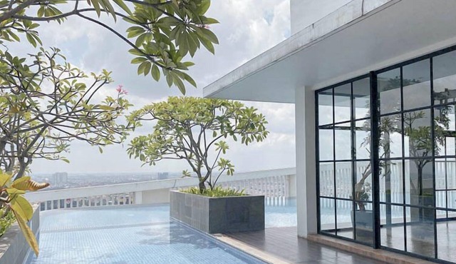 2Br Luxurious And Spacious Apartment At One East Penthouse Residence