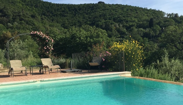 3 bedrooms luxury home infinity salty pool, a Fontanaro Property