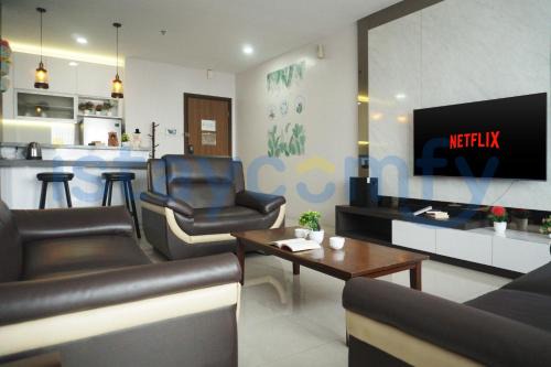 3BR Aston Residence 2001 City and Sea View
