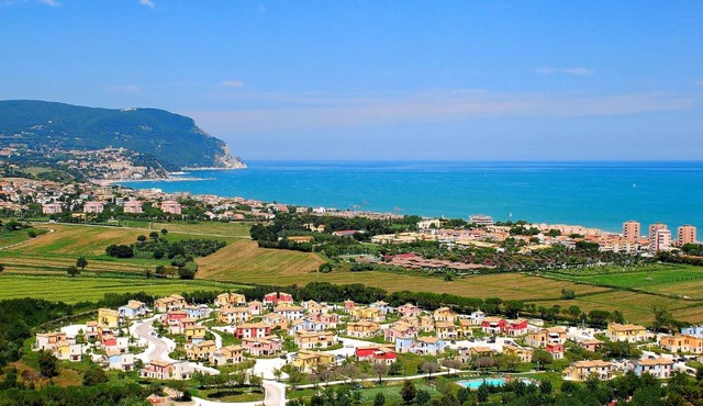 Adamo ed Eva Resort