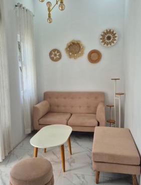 adinda syariah H-1 Villa Anggrek Jl Proklamasi